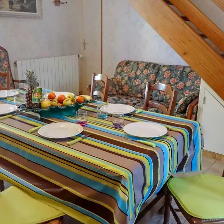 Holiday Home Le Gua